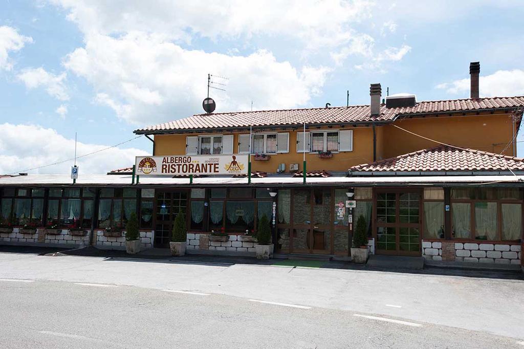 Albergo Ristorante Il Fungo Santa Fiora Exterior foto